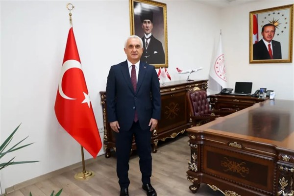 Vali Çakır: Basın, demokrasinin vazgeçilmez yapı taşlarından biridir<