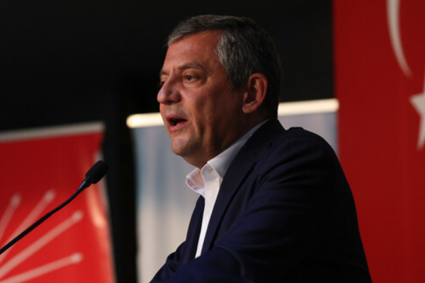 Özel’den Hüsamettin Cindoruk için taziye mesajı