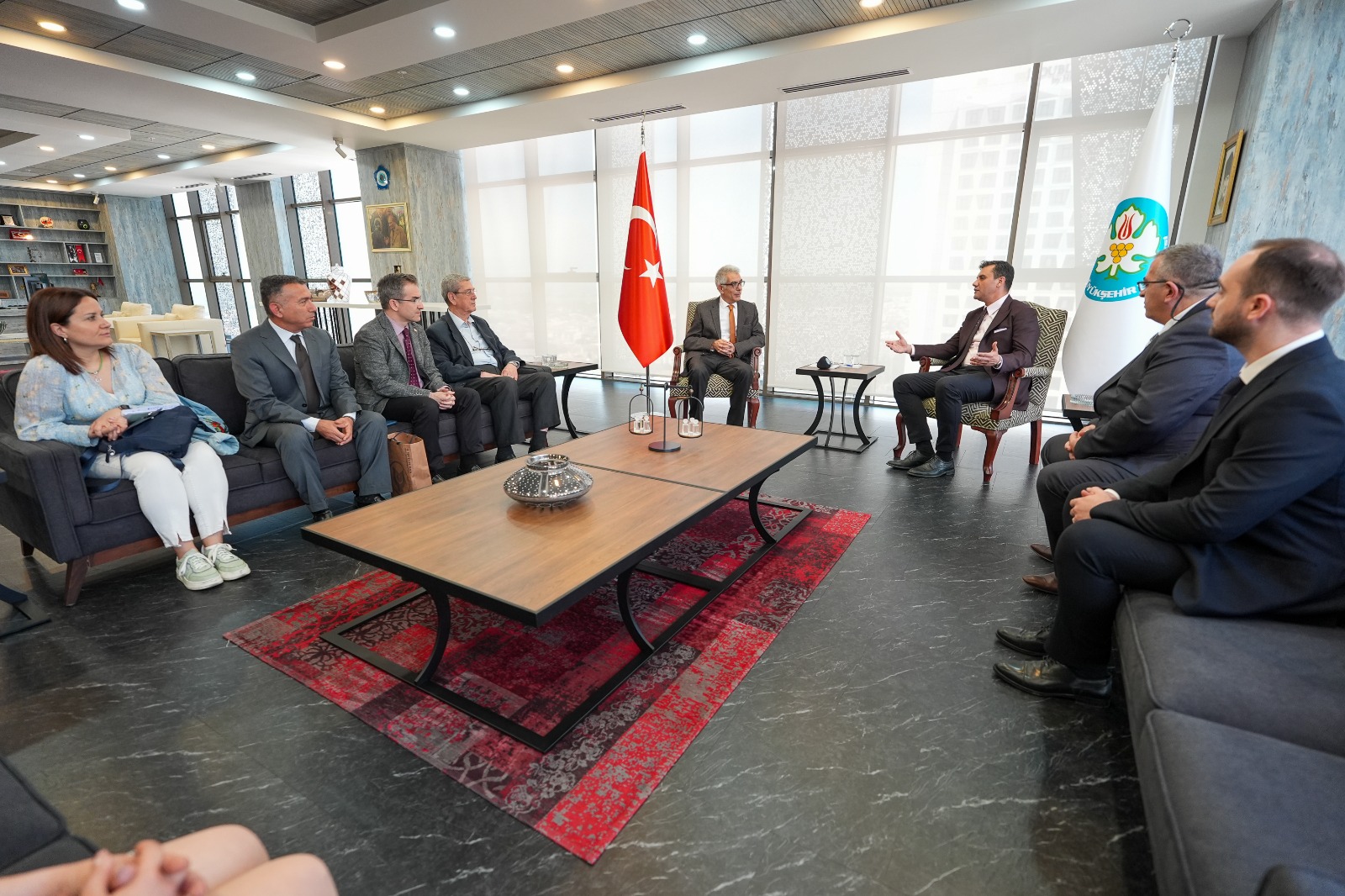Manisa Büyükşehir Belediyesi ve Yaşar Üniversitesi’nden iş birliği protokolü<
