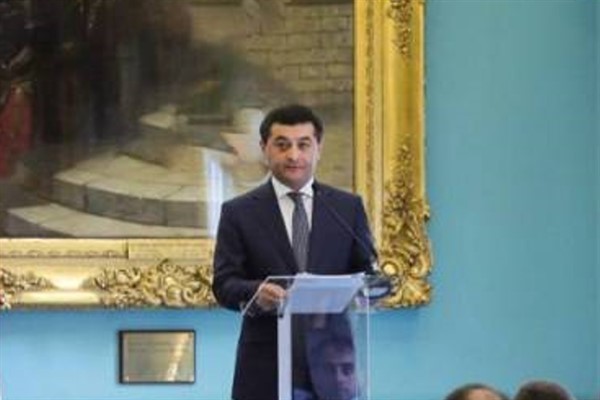 Özbekistan Dışişleri Bakanı Saidov, Japonya Adalet Bakanı Suzuki ile görüştü<