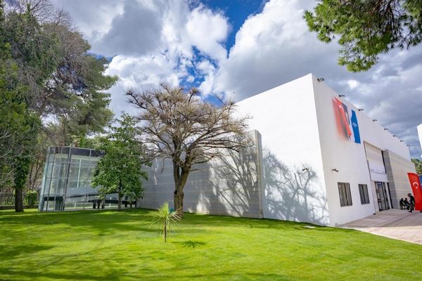 Tugay; İzmir’i kütüphaneler şehri yapacağız<