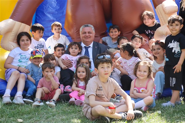 Çocuklar bayram coşkusunu TİGEM'de yaşadı