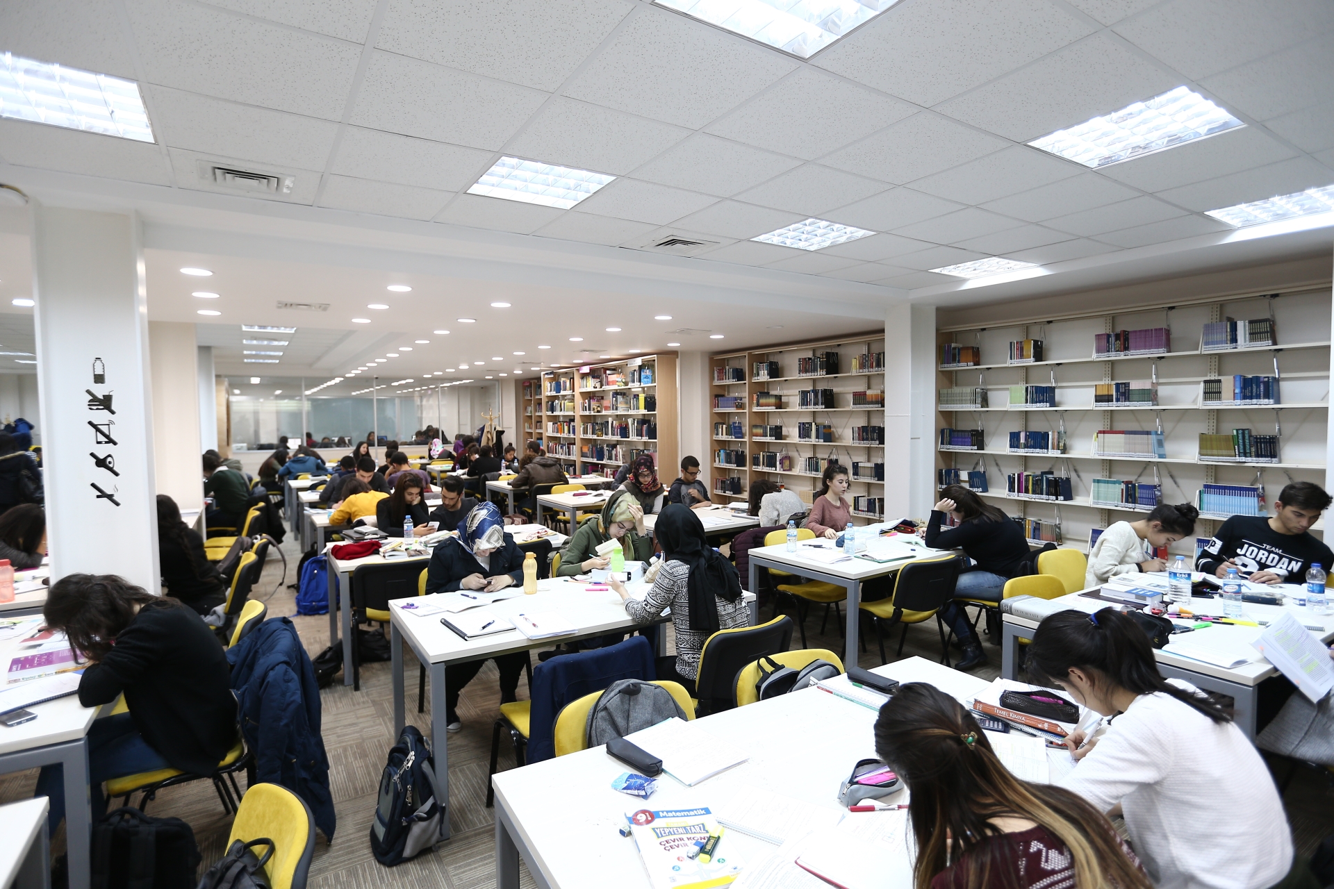 Kayseri Büyükşehir Belediyesi kütüphaneleri, ilk 6 ayda 966 bin kişiye hizmet verdi