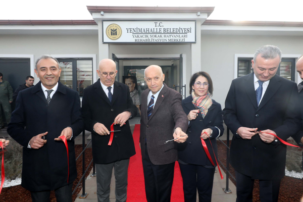 Yakacık'ta Sokak Hayvanları Rehabilitasyon Merkezi açıldı<