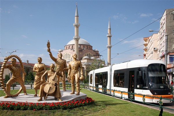 Eskişehir Büyükşehir'den tramvay seferlerinde çalışma duyurusu