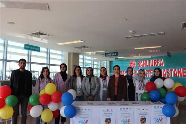 Şanlıurfa Harran Üniversitesi Hastanesi'nde otizm hastalığına dikkat çekildi<