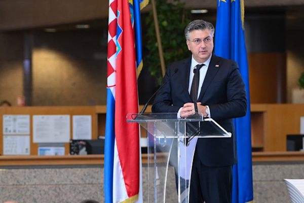 Plenkovic, Imotski Kent Günü kutlamalarına katıldı<