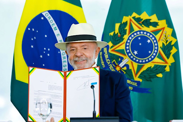 Lula: Yakıt fiyatlarındaki artışın etkisini azaltmak için yeni önlemler aldık<