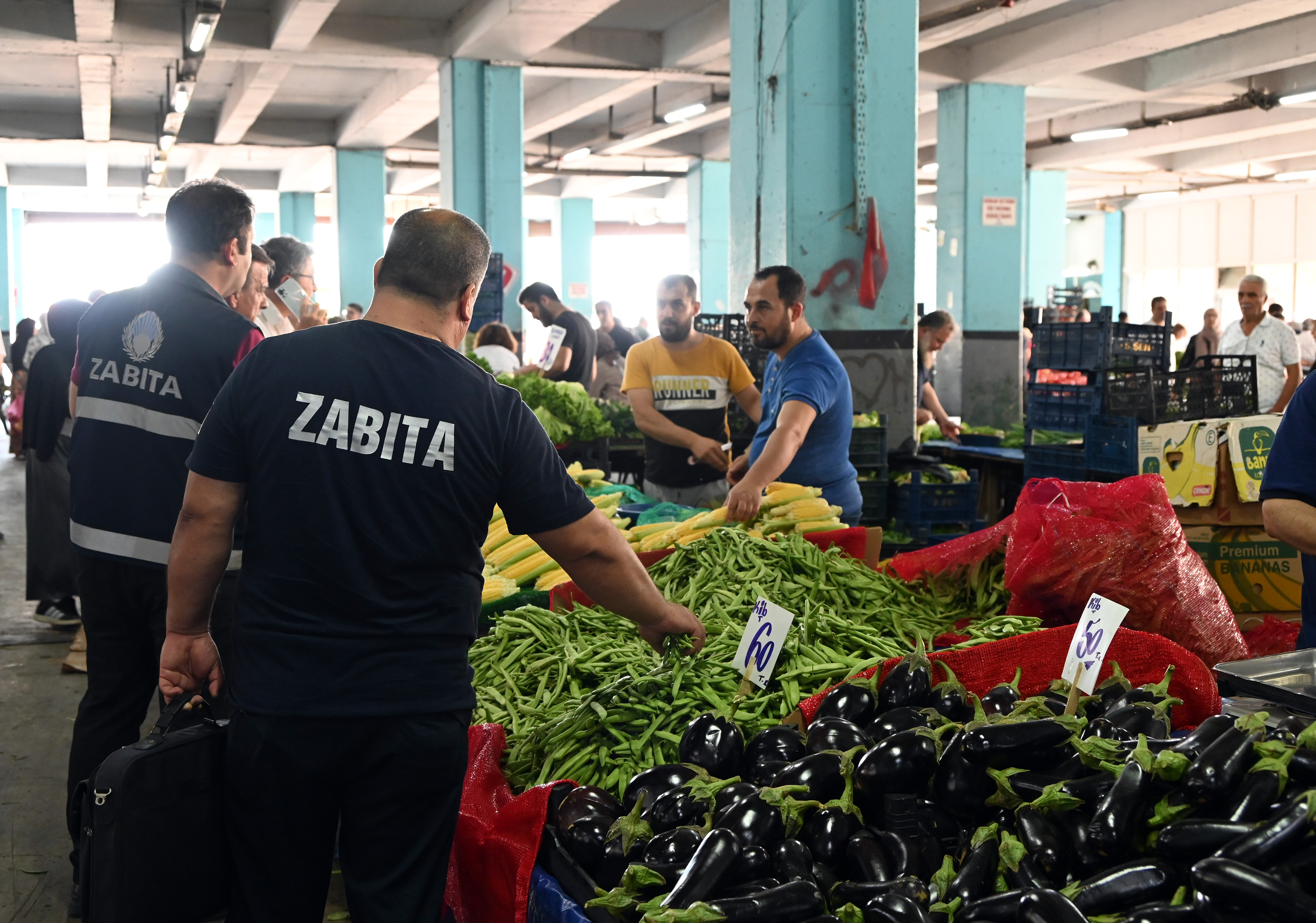 Yalova Belediyesi'nden pazar ve marketlere ürün künyesi denetimi