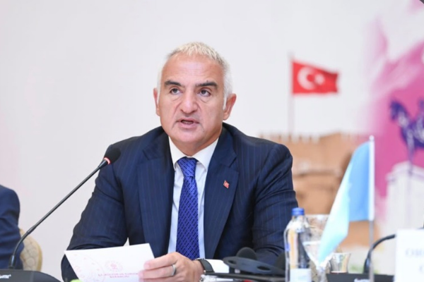 Ersoy, Cumhuriyet Bayramı törenlerine katıldı