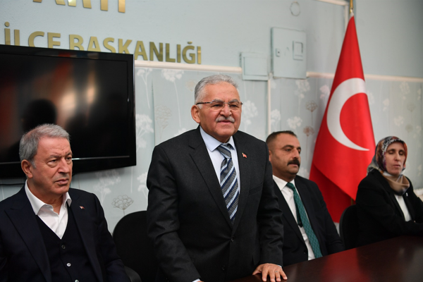 Büyükkılıç'tan Sarıoğlan ve Akkışla'ya ziyaret<