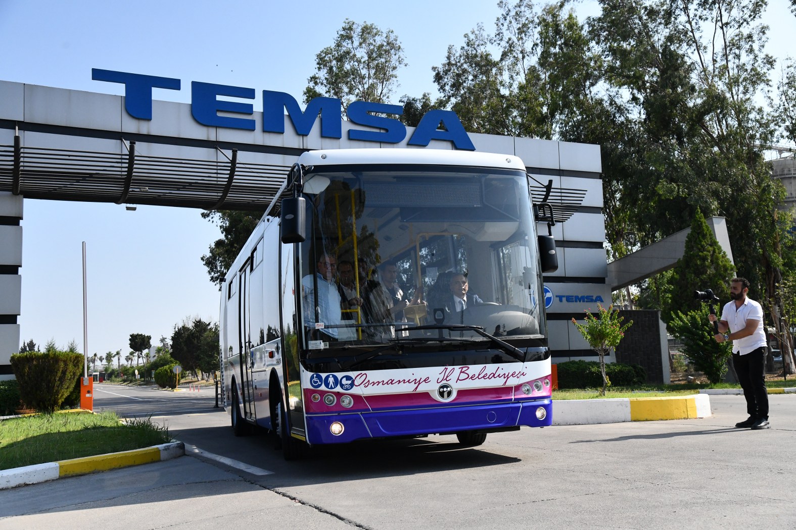 TEMSA üretimi otobüsler Osmaniye Belediyesi'ne teslim edildi<