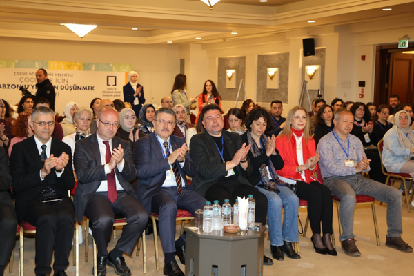 Trabzon’da Çocuk Dostu Şehir çalıştayı düzenlendi<