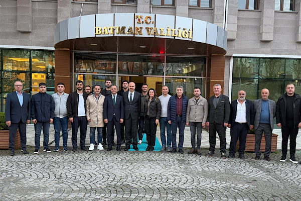 Muğlaspor yönetimi, Vali Canalp’i ziyaret etti<