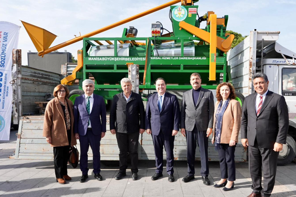 Başkan Dutlulu: Çiftçinin, tarımın, üretimin yanında olmaya devam edeceğiz