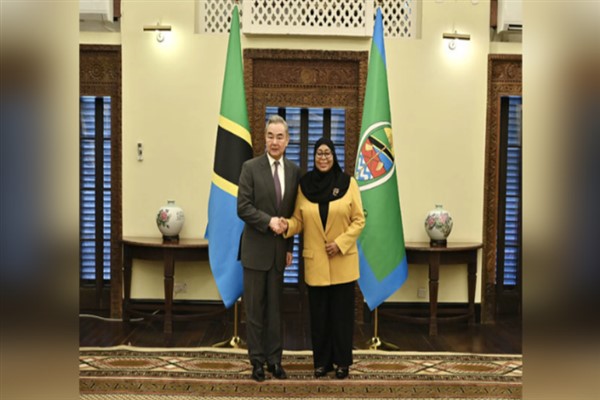 Tanzanya Cumhurbaşkanı Hassan Dışişleri Bakanı Wang’ı kabul etti<