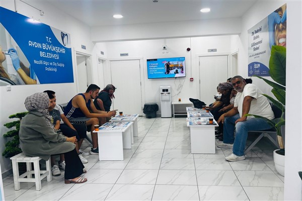 Aydın'da ağız ve diş sağlığı hizmetleri sürüyor<