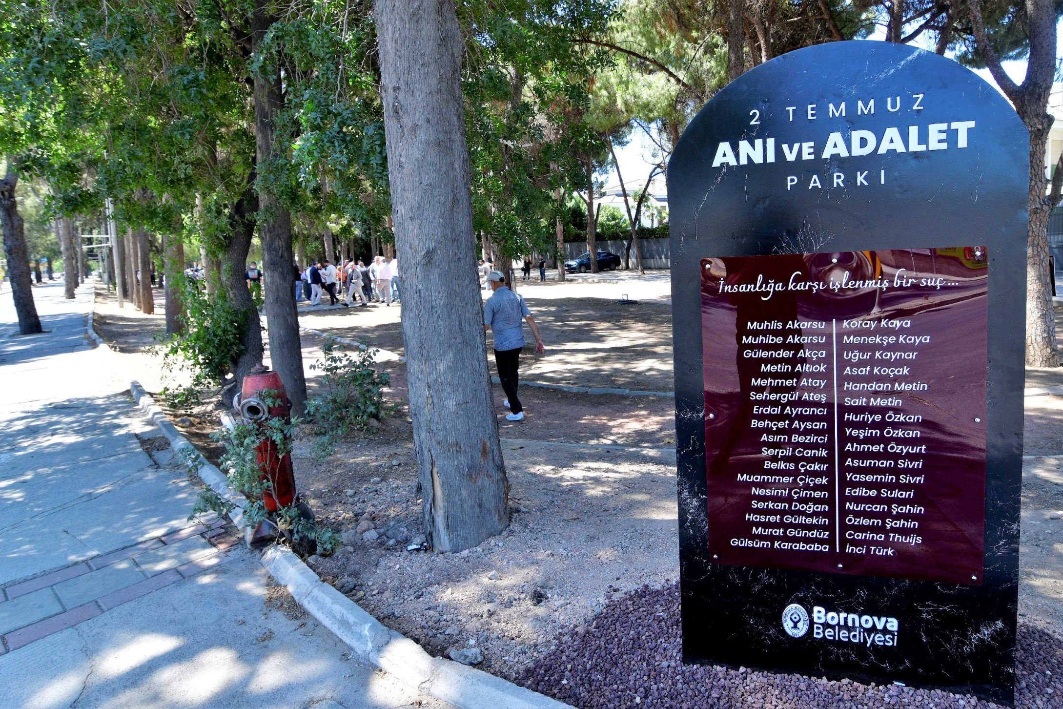 “2  Temmuz Anı ve Adalet Parkı” Bornova'da açıldı<
