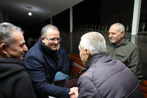 Başkan Gökçe, vatandaşlarla bir araya geldi