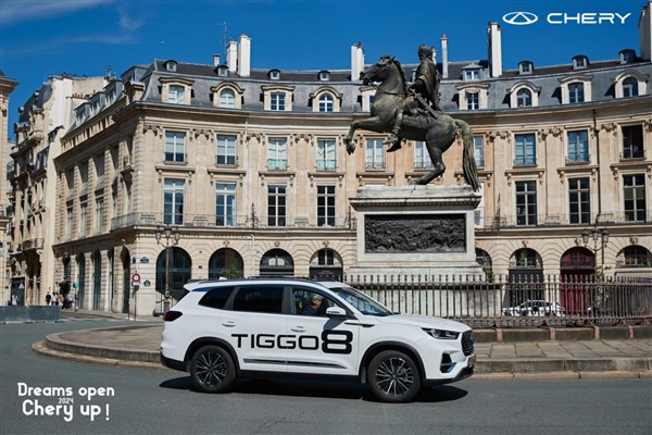 Chery TIGGO 8, Paris’te zarafet kavramını yeniden tanımladı