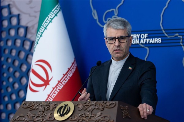 İran’dan Tacikistan’daki terör saldırısına kınama <