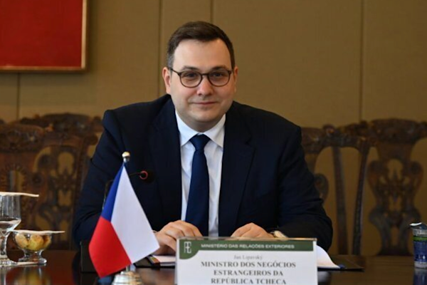 Lipavski: Çekya’nın GSYİH’inin yüzde 2’si savunmaya ayrılacak<