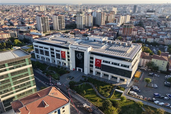 Cumhurbaşkanı Erdoğan’ın bayrak çağrısı Bağcılar’da karşılık buldu<