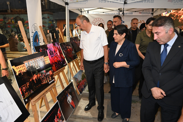 Batman'da 15 Temmuz Demokrasi ve Milli Birlik Günü programı düzenlendi