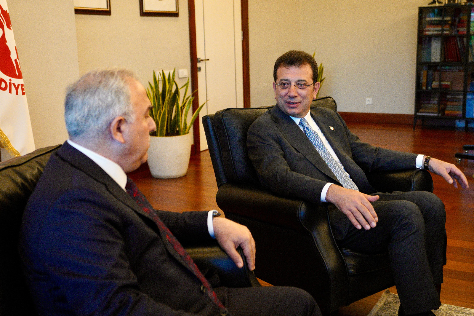 İmamoğlu: İş birliği içerisinde olmamız şart