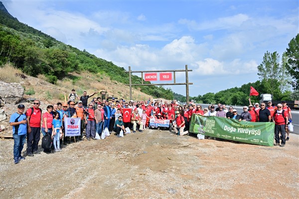  Manisa Tarzanı Çevre Günleri kapsamında doğa yürüyüşü düzenlendi