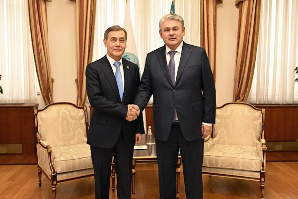 Kazakistan Cumhuriyeti Dışişleri Bakanı Kosherbayev, Yermekbayev ile görüştü<