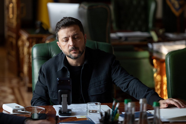 Zelenski: Şehir, Kuzey Kore balistik füzeleri ve güdümlü hava bombalarıyla vuruldu<