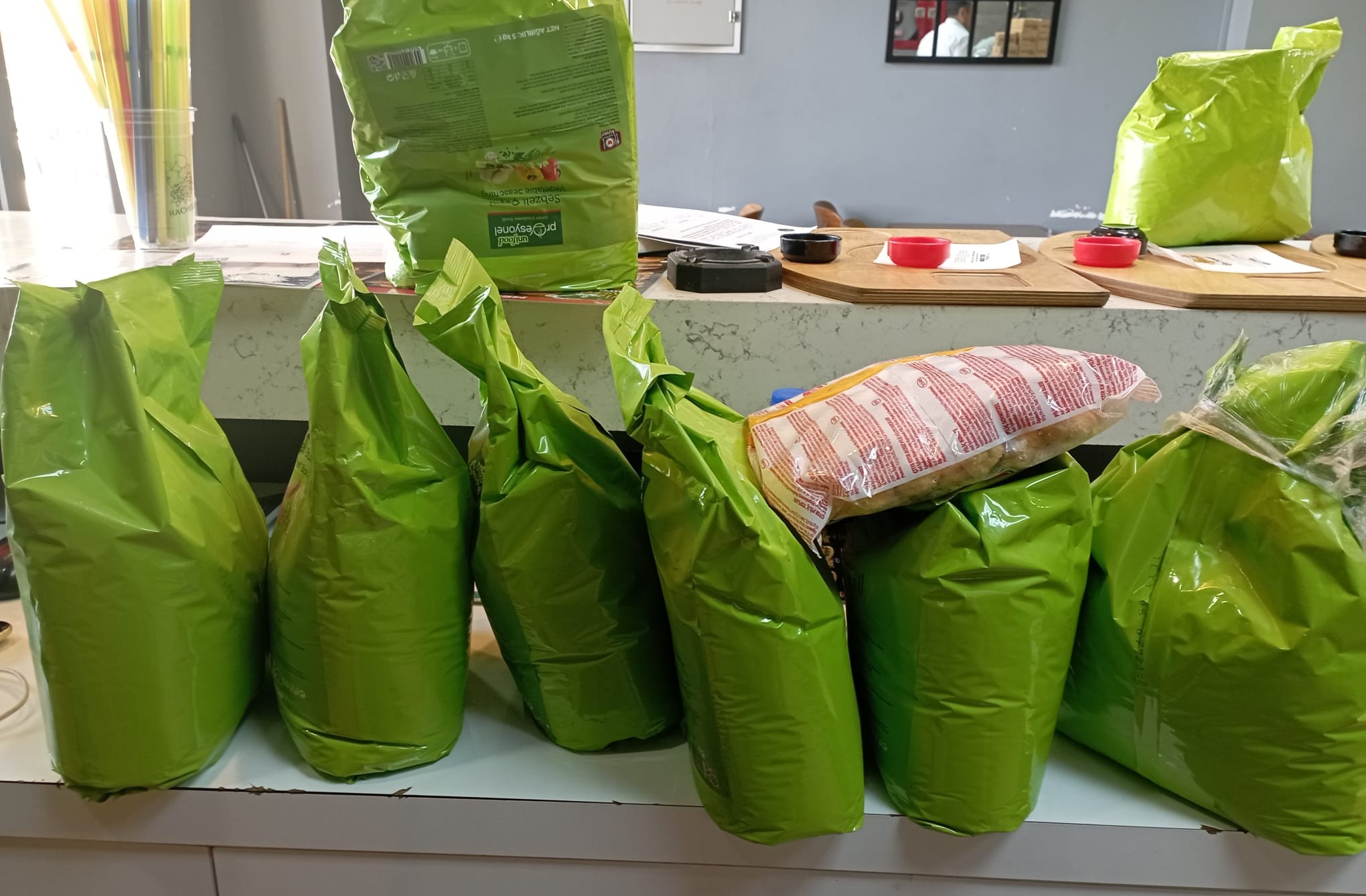 Diyarbakır'da son kullanma tarihi geçen 600 kilogram ürüne el konuldu