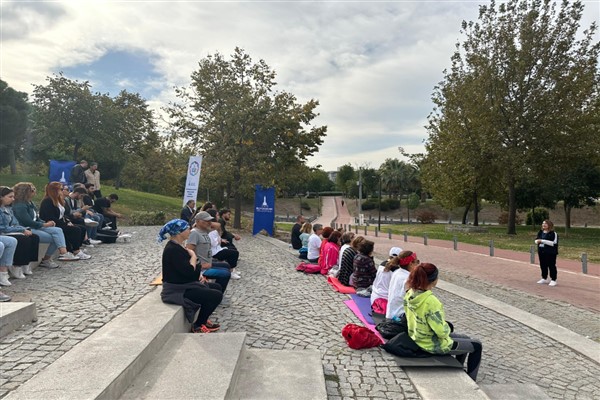 İzmir Büyükşehir'den sağlıklı yaşama destek projeleri<