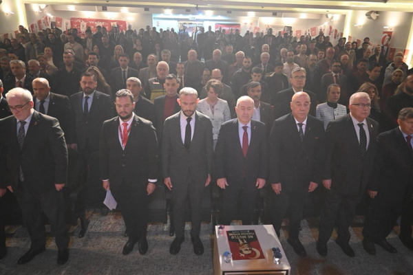 Özdağ, Eskişehir 2. Olağan İl Kongresi’ne katıldı