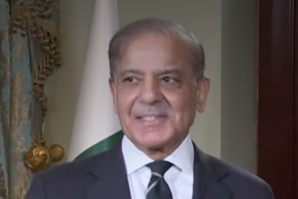 Pakistan Başbakanı Şerif, Nepal Başbakanı Shah ile görüştü<