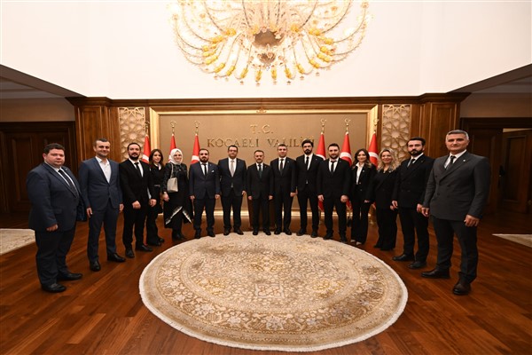 Vali Aktaş'a ziyaretler sürüyor