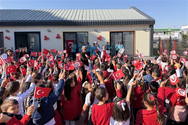 Fuat Attaroğlu Çocuk Kütüphanesi'nde Cumhuriyet Bayramı coşkusu
