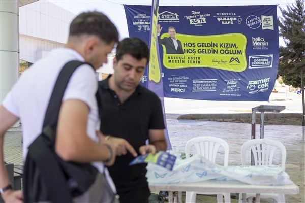Mersin Büyükşehir Belediyesinden kente gelen öğrencilere 