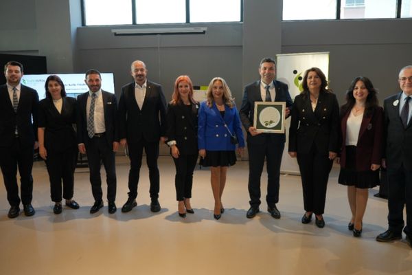 SİVİLAY 2025 Kente Katkı Ödülleri sahiplerini buldu<