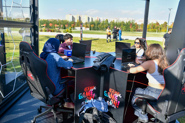 GameZone Game On Festivali Ankara'da gençleri oyun ve teknolojiyle buluşturdu<