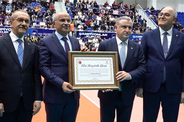 Başkan Er, Bakan Bak'a 