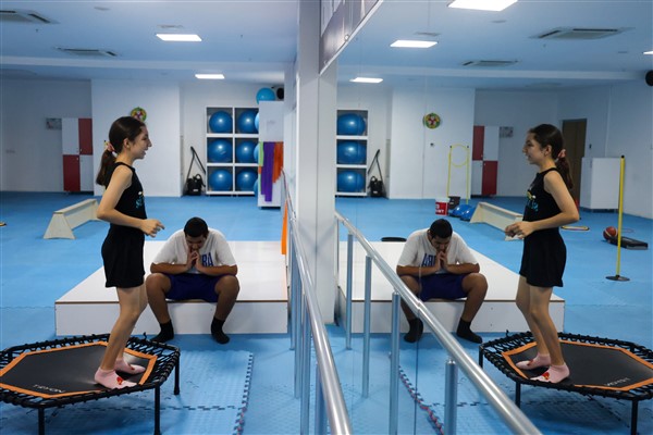 Antalya’da özel gereksinimli bireylere ücretsiz spor kursu<