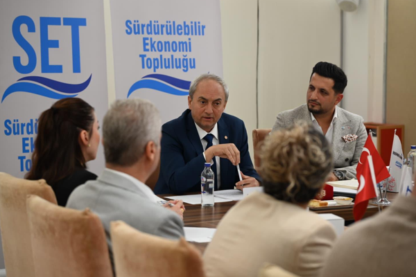 Başkan Kocagöz, SET’te Kepez’i anlattı 