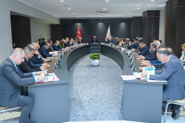 Bakan Ersoy Kahramanmaraş’ta deprem bölgesindeki kültür varlıklarını görüştü