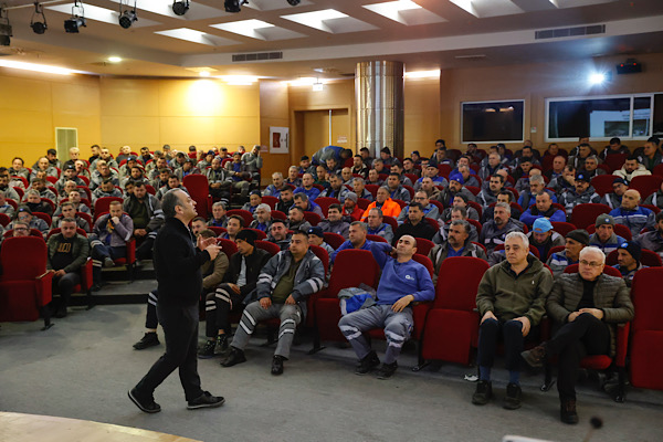 Antalya’da ilaçlama personeline biyosidal ürün kullanımı eğitimi verildi<