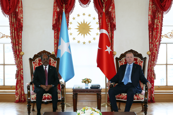 Cumhurbaşkanı Erdoğan, Somali Cumhurbaşkanı Mahmud ile görüştü <