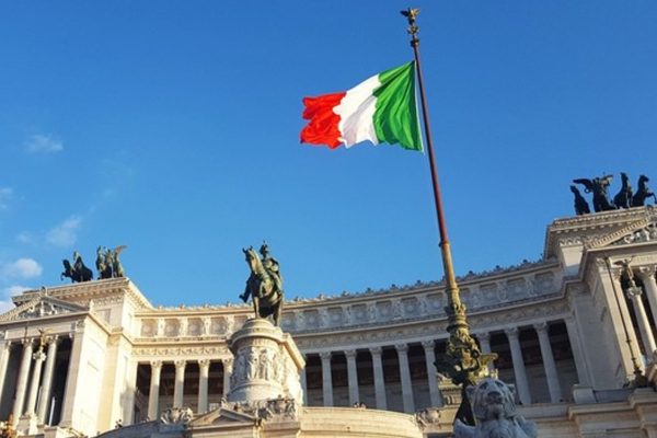 Bakan Crosetto: Özgürlük caydırıcılıkla korunmalı