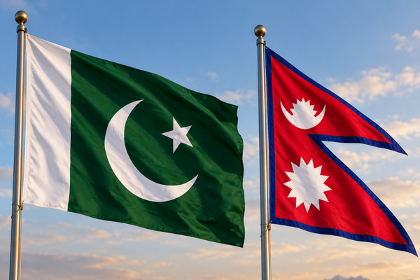 Pakistan ve Nepal dışişleri bakanları New York’ta görüştü<