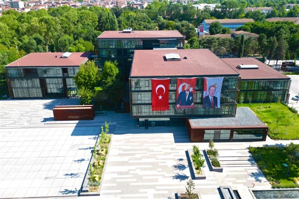 İnegöl Belediyesi’nden işletmelere hibe ve destek takip hizmeti<